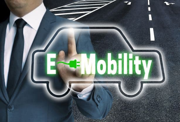 Umstieg auf erneuerbare Energien durch E-Mobilität