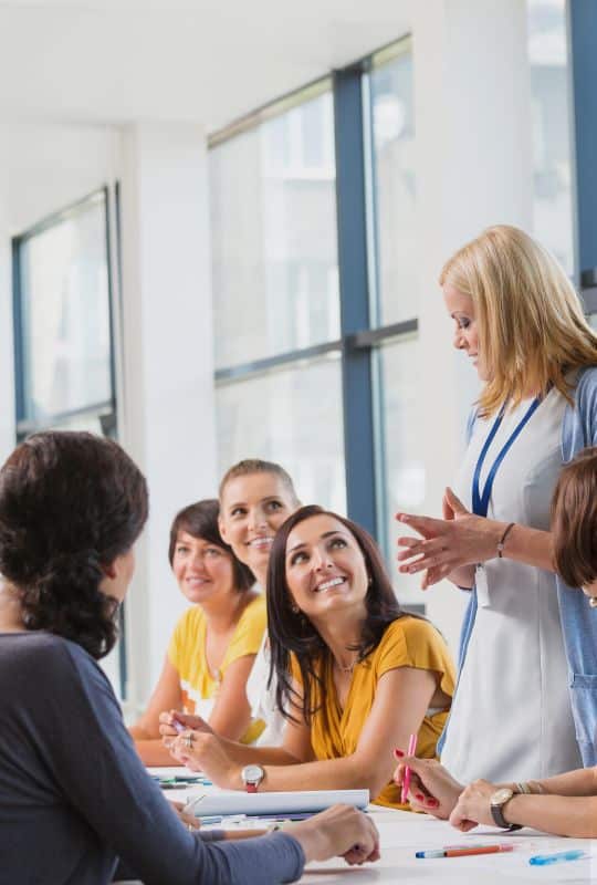 EMS- und PV-Schulung für Elektriker mit zertifizierter Trainerin in Oberösterreich